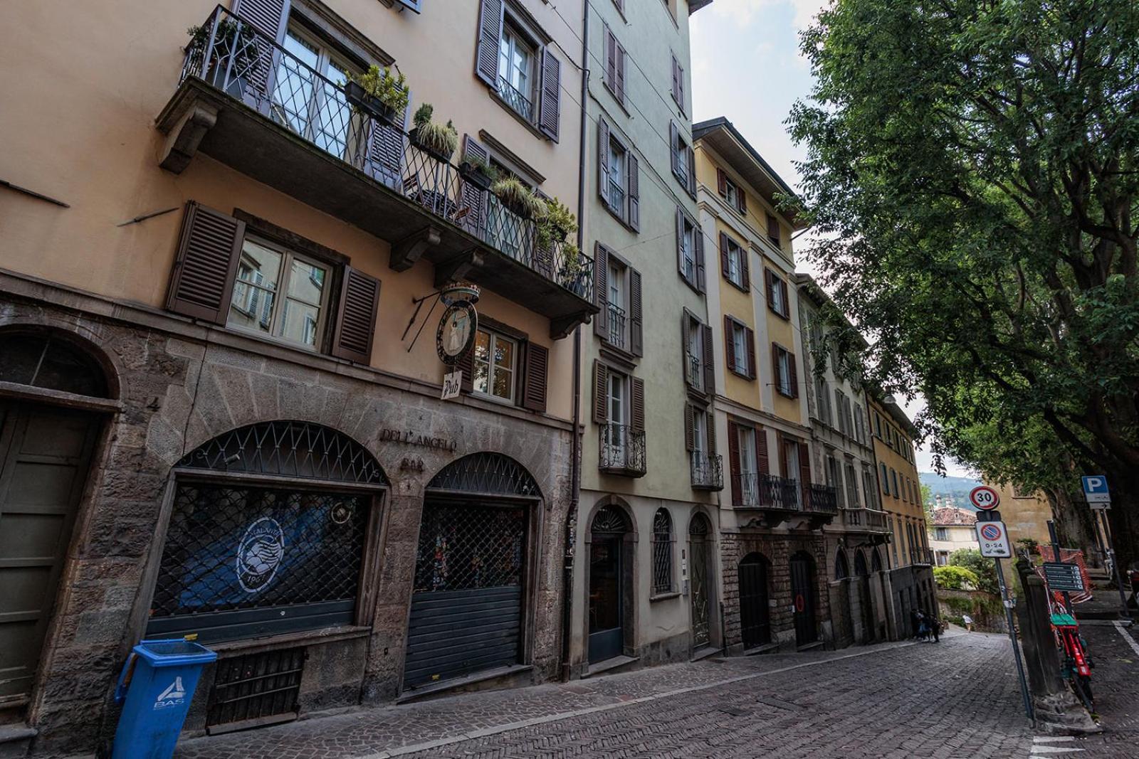 Apartamento Dimora Citta Alta Bérgamo Exterior foto