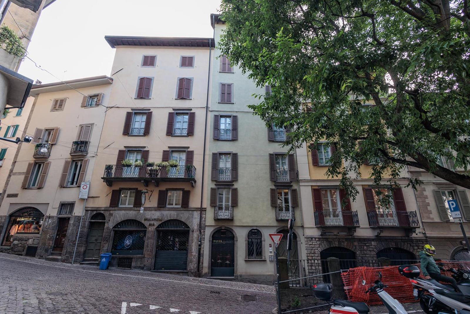 Apartamento Dimora Citta Alta Bérgamo Exterior foto